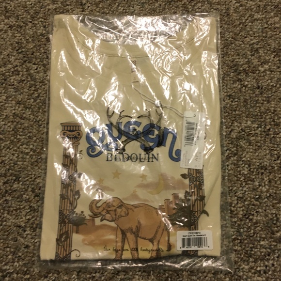 Spell Desert Queen Tee! - Picture 5 of 8